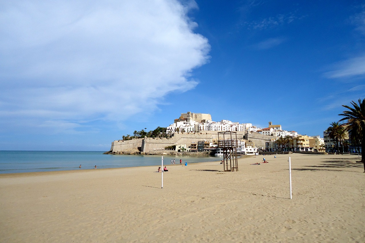 Peñíscola: ¡Una joya en la Costa del Azahar!